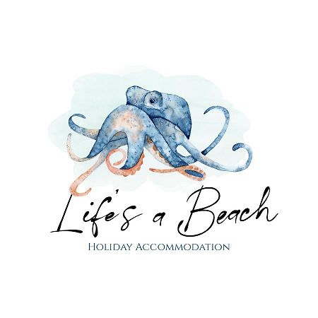 Life'S A Beach, Montrose Scotland Bagian luar foto